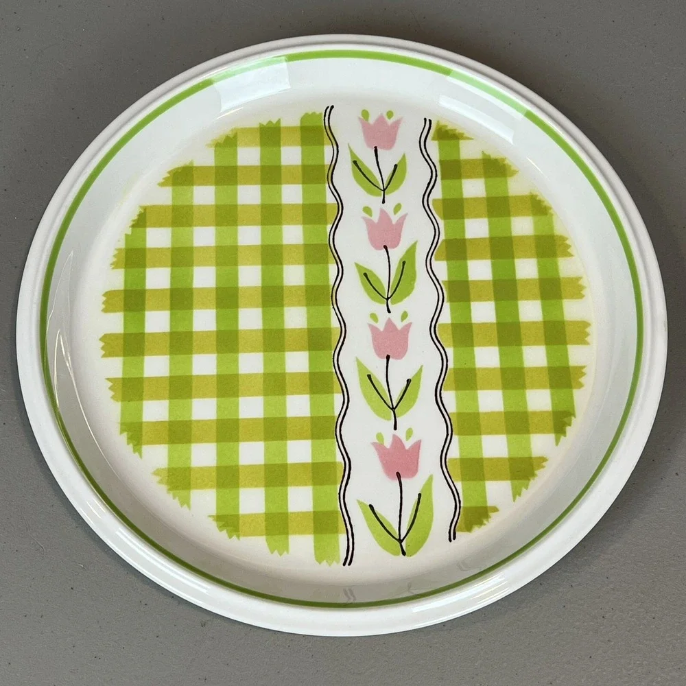 Mikasa Country Gingham Mint Taffy Tulip Dinner Plate Green Vintage 1970s